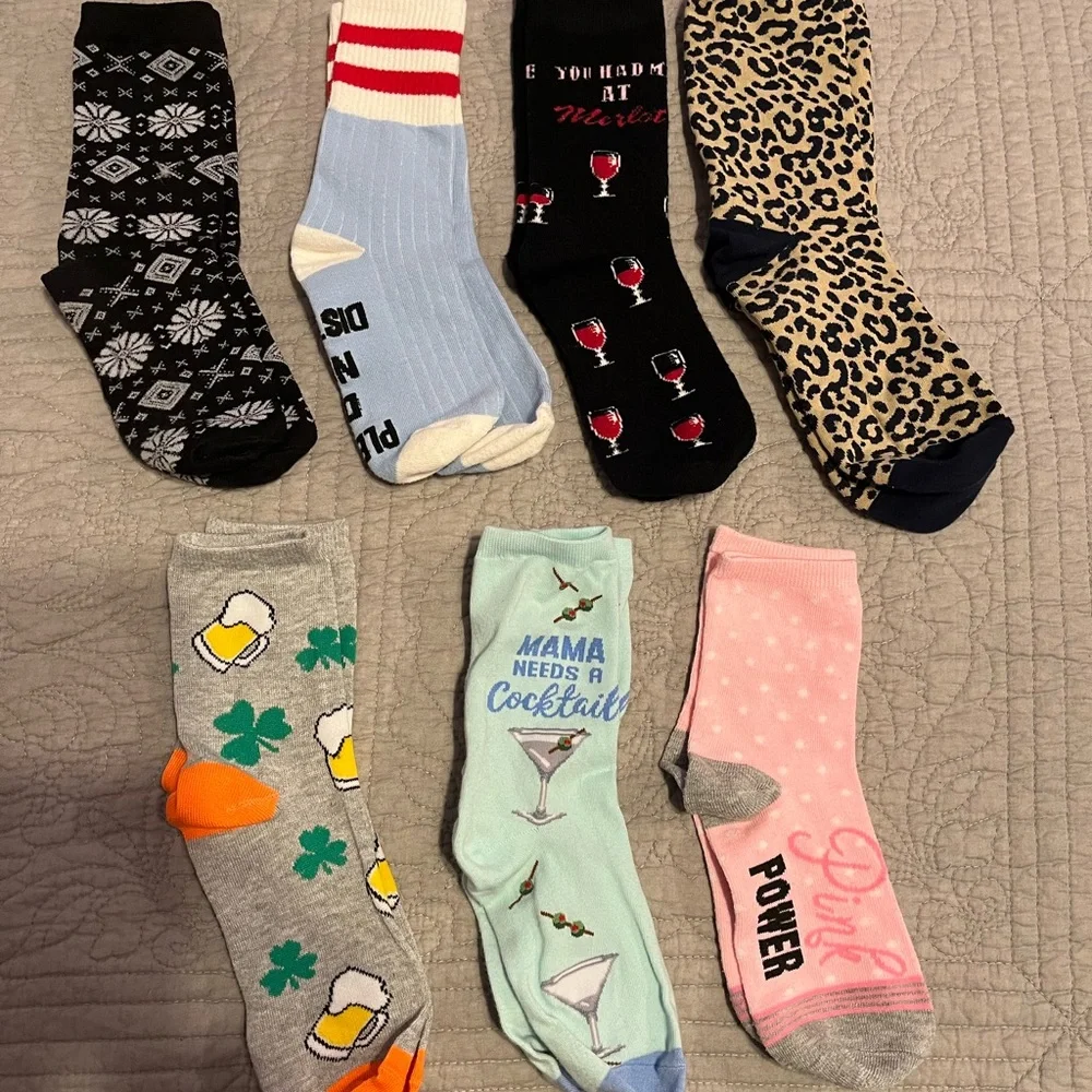 Women’s socks.  Lot of 7 pairs.  All washed but some never worn. EUC